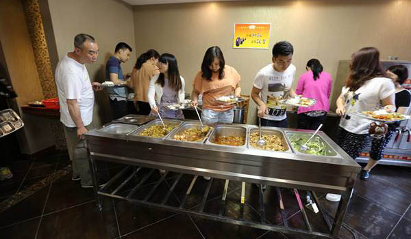 什么是團膳服務,食堂是否屬于團膳膳食？